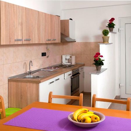Blato na Cetini Apartment Kraljevic מראה חיצוני תמונה