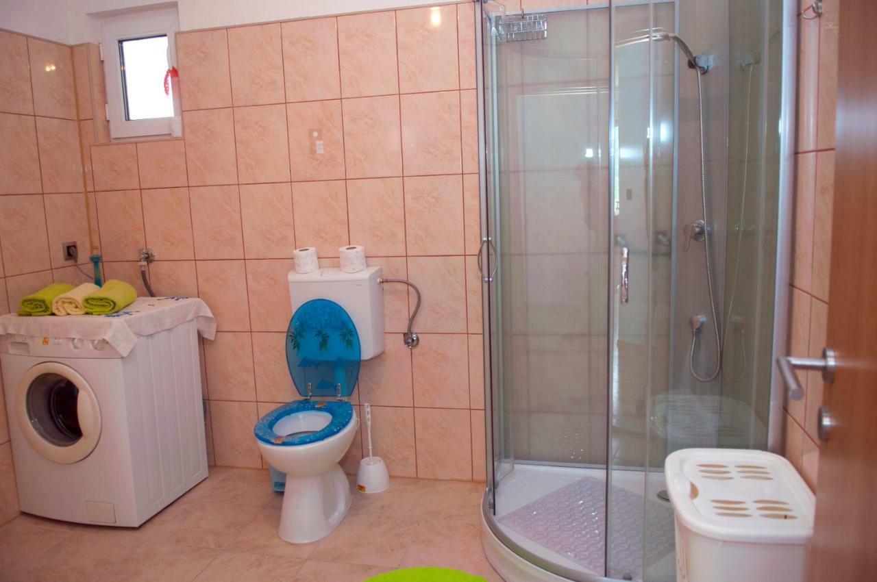 Blato na Cetini Apartment Kraljevic מראה חיצוני תמונה