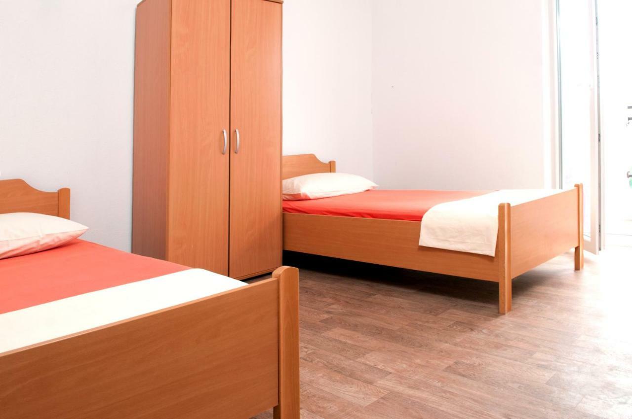 Blato na Cetini Apartment Kraljevic מראה חיצוני תמונה